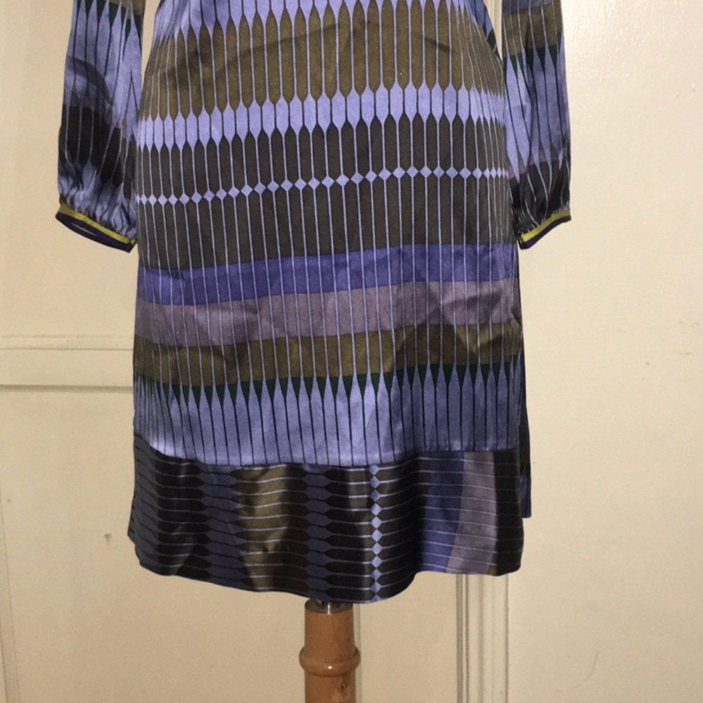 A common Thread Dress - Picture 4 of 10